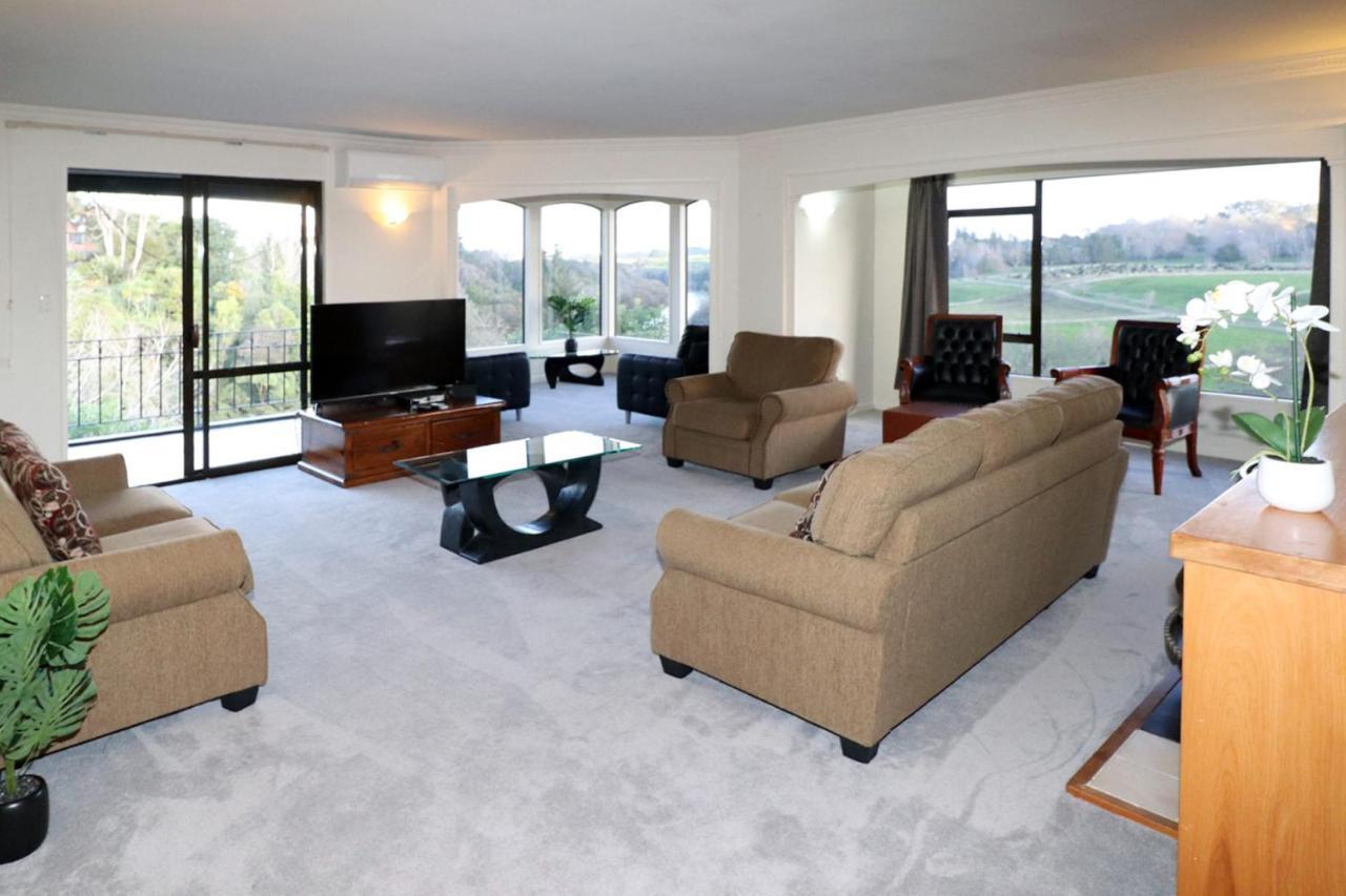 המילטון Luxury Country Views In Riverlea מראה חיצוני תמונה